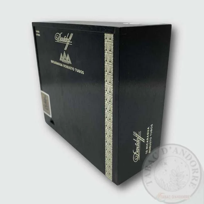 Cigare Davidoff Nicaragua – Robusto (Tubos) C/12